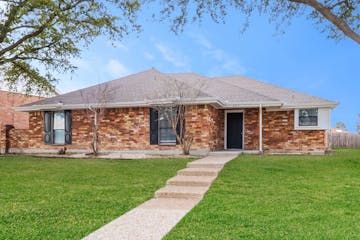 2517 Dove Creek Ln Carrollton, TX 75006